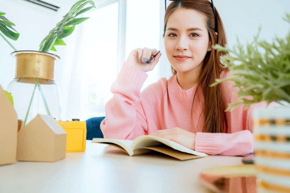 資格試験を目指すなら朝勉強がおすすめ! 朝勉強のメリットとは 資格試験を目指すなら朝勉強がおすすめ! 朝勉強のメリットとは
