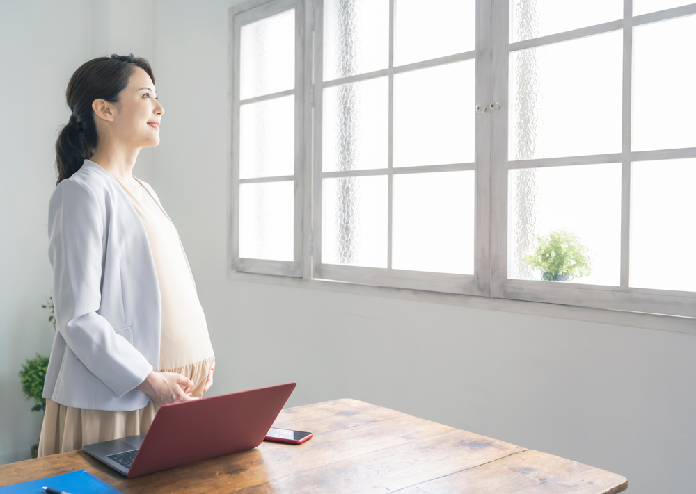 妊娠中に医療事務の仕事は可能? 伝えるタイミングや注意点 妊娠中に医療事務の仕事は可能? 伝えるタイミングや注意点